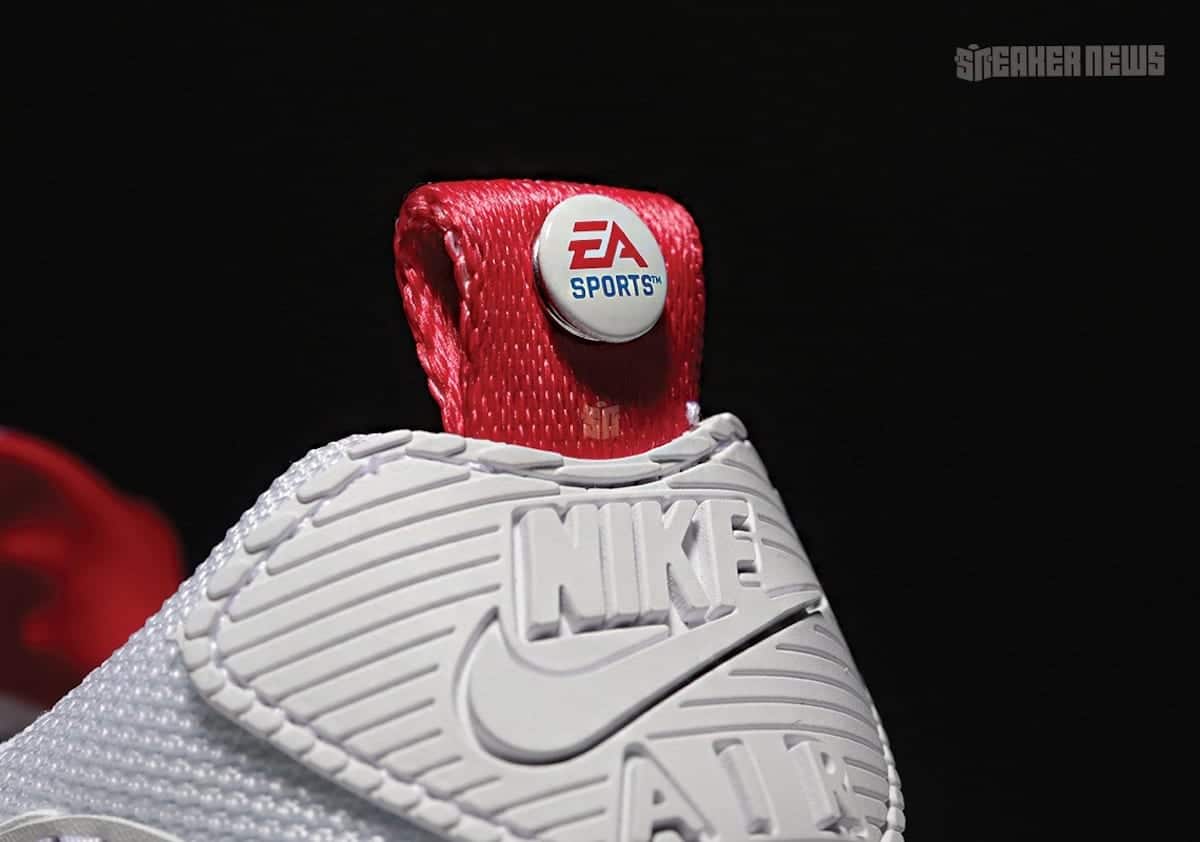 EA Sports x Nike Air Max 90 Super Bowl LIVE 8