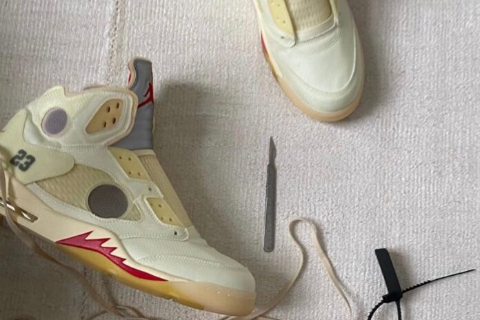 Off-White x Air Jordan 5 Sail CT8480-100 Off-White x Air Jordan 5 Sail CT8480-100