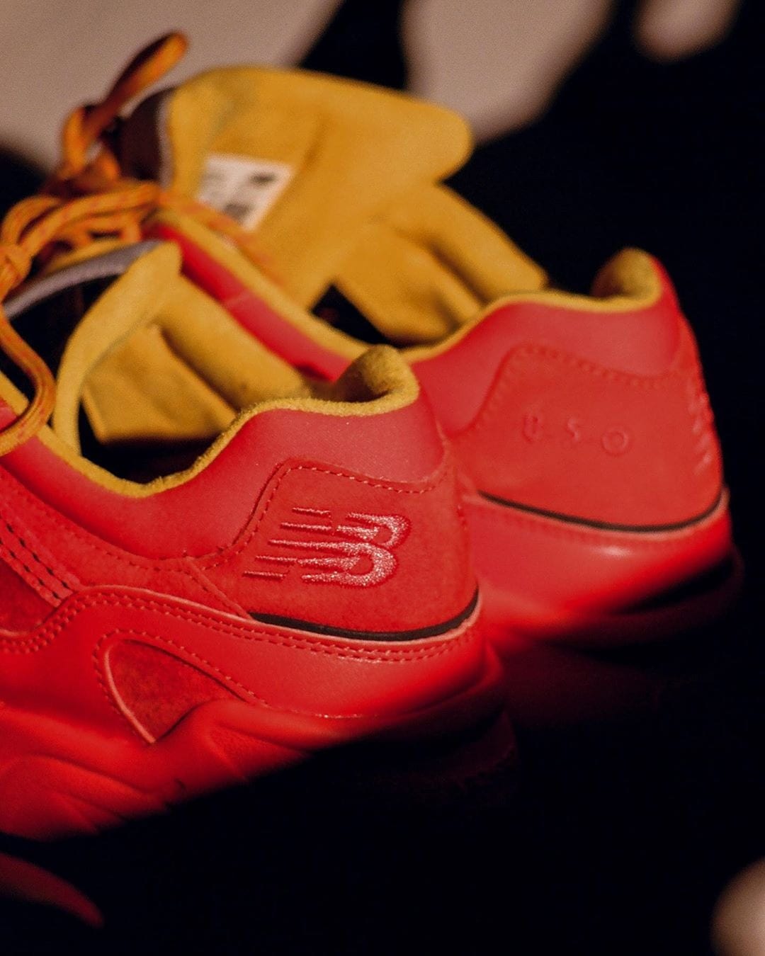 N Hoolywood x New Balance 850 1