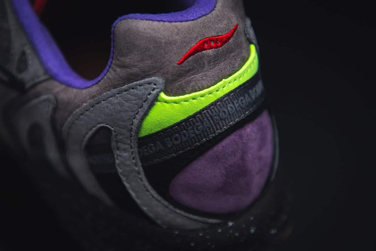Bodega x Saucony Grid Azura 2000 9