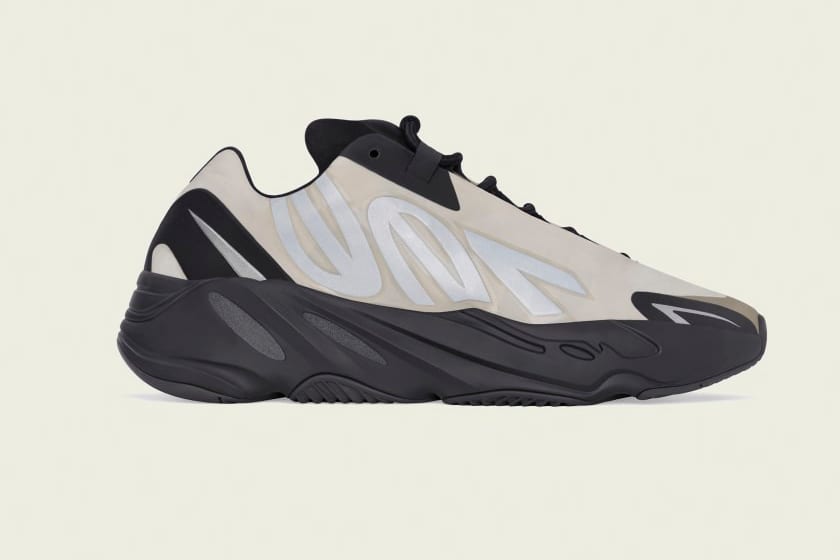 adidas Yeezy Boost 700 MNVN Bone 3