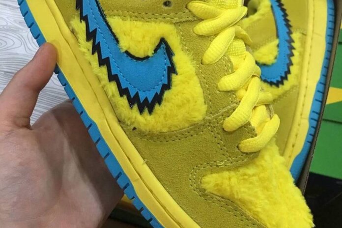 Grateful Dead x Nike SB Dunk Low Yellow