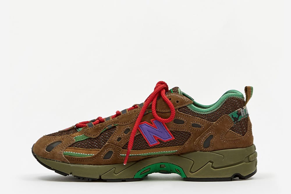 Stray Rats x New Balance 827 2