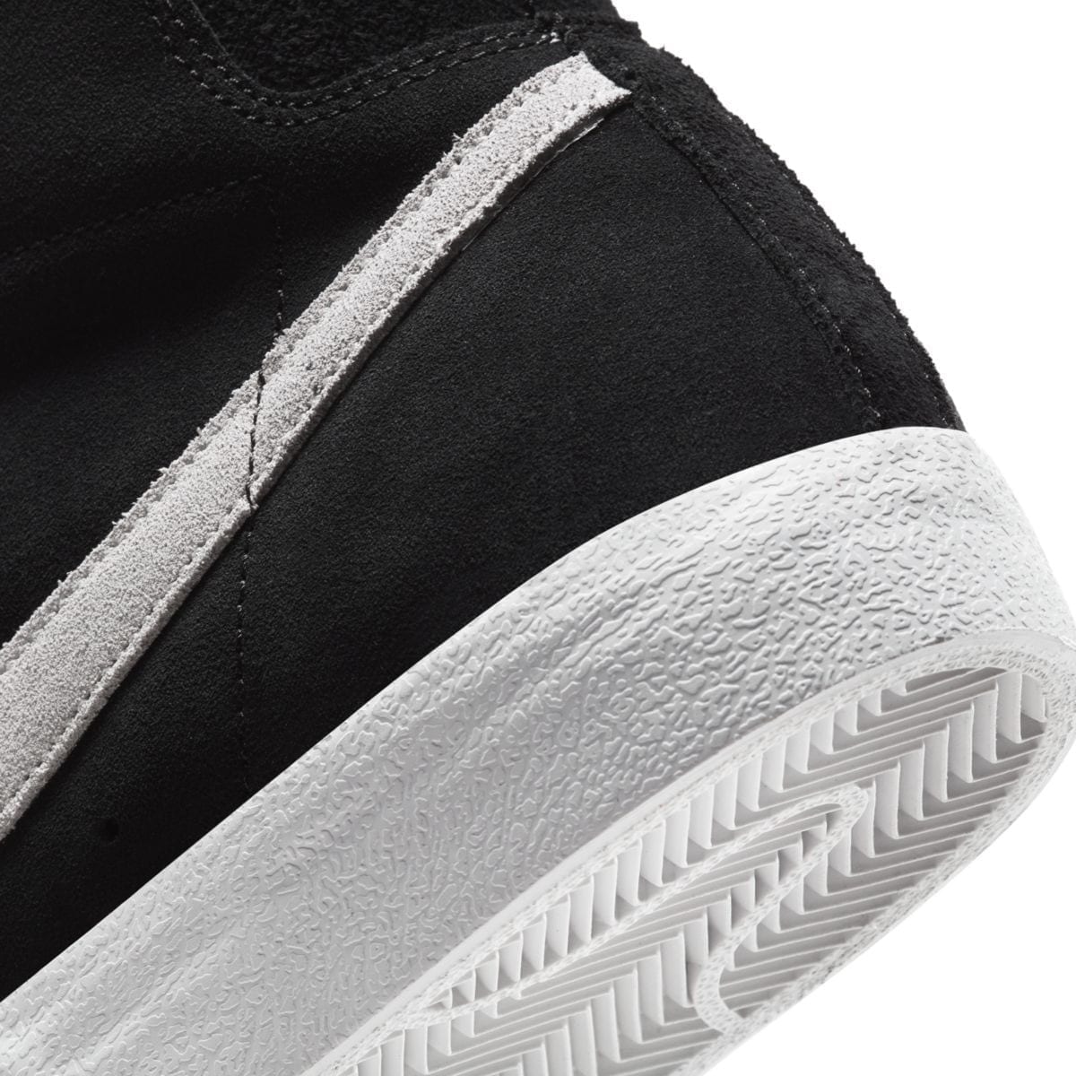 Nike Blazer Mid 77 Suede Black Photon Dust CI1172-002 7