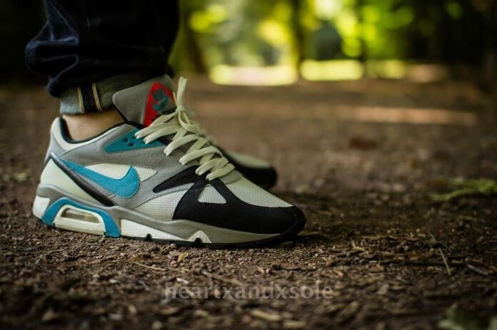 nike-air-structure-triax-91