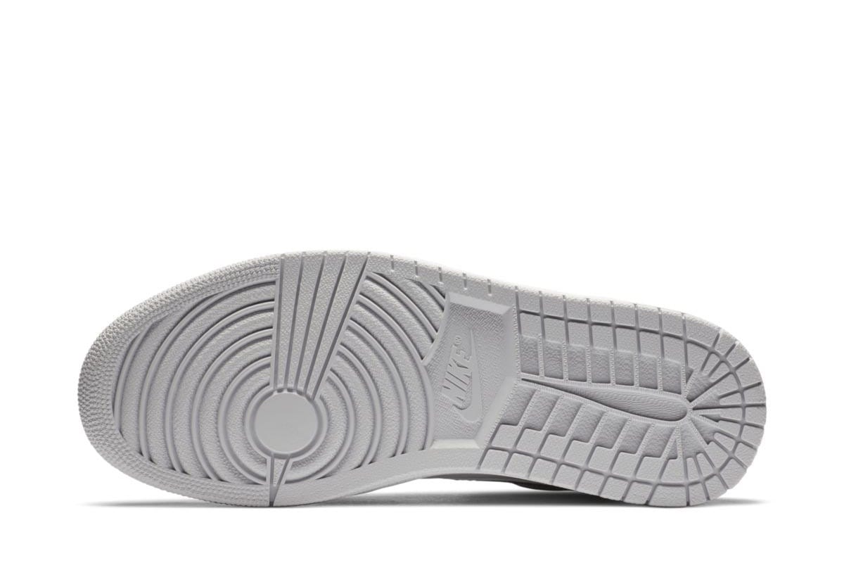 Air Jordan 1 CO JP Metallic Silver DA0382-029 1