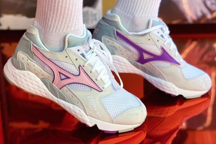 La MJC x Mizuno Mondo Control Matiere Grise La MJC x Mizuno Mondo Control Matiere Grise