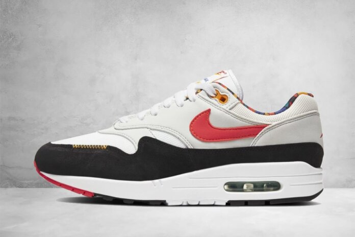 live together play together air max