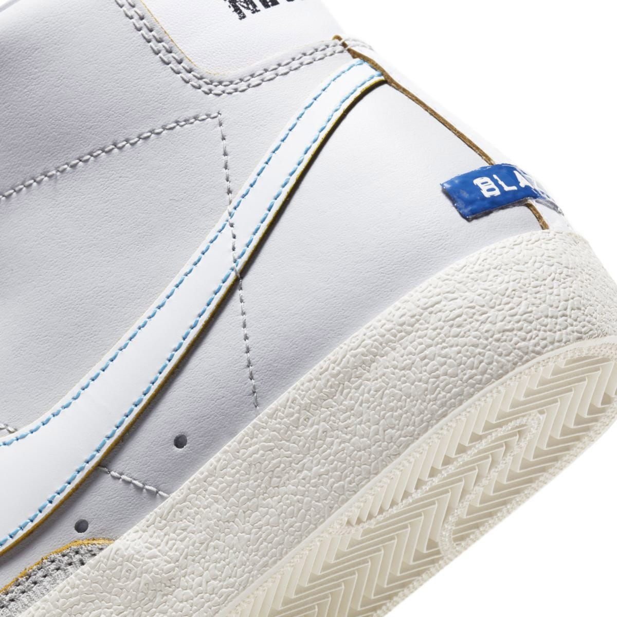 Nike Blazer Mid The New Way DC5203-100 8
