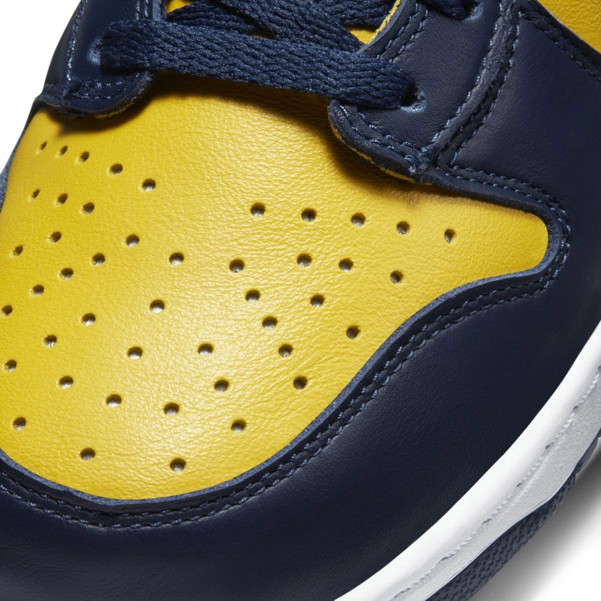 Nike Dunk High SP Michigan CZ8149-700 6
