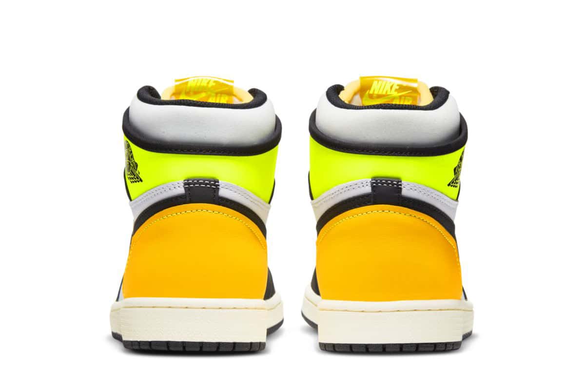 Air Jordan 1 High Volt Gold 555088-118 5