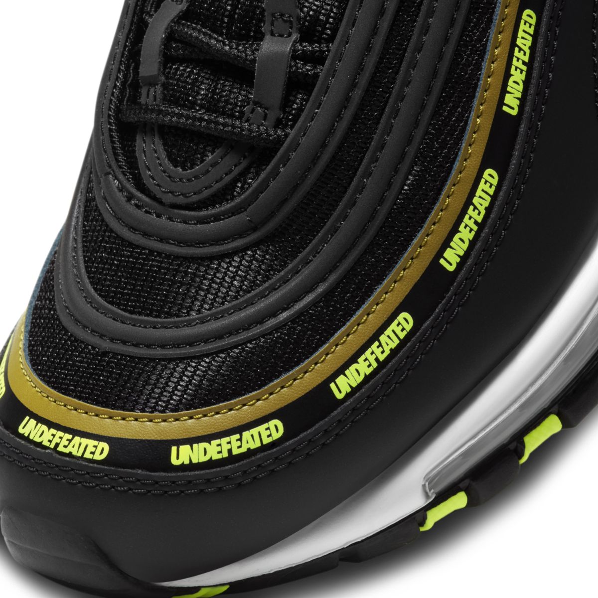 Undefeated x Nike Air Max 97 Black Volt DC4830-001 7