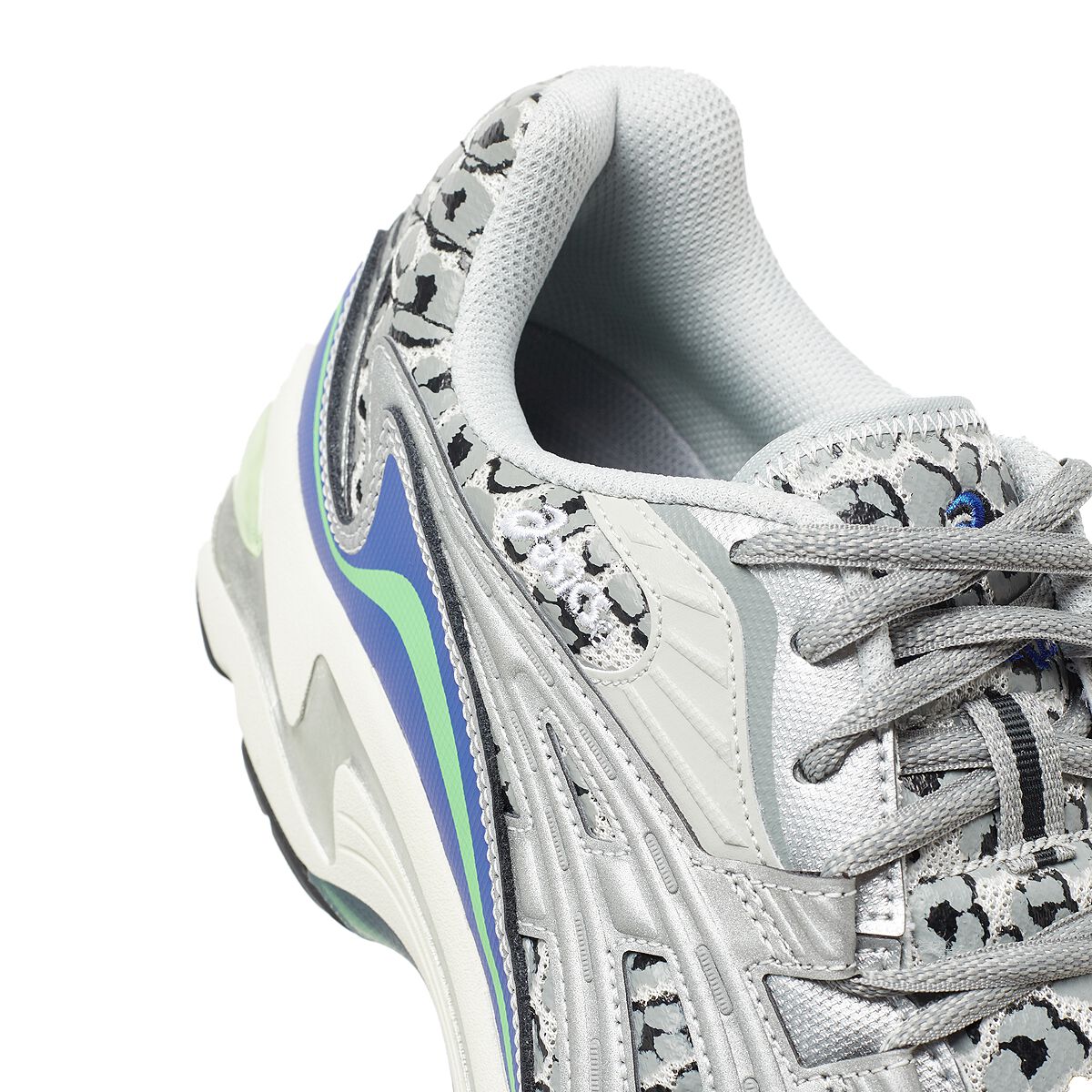 awake-x-asics-gel-preleus-cool-grey-8