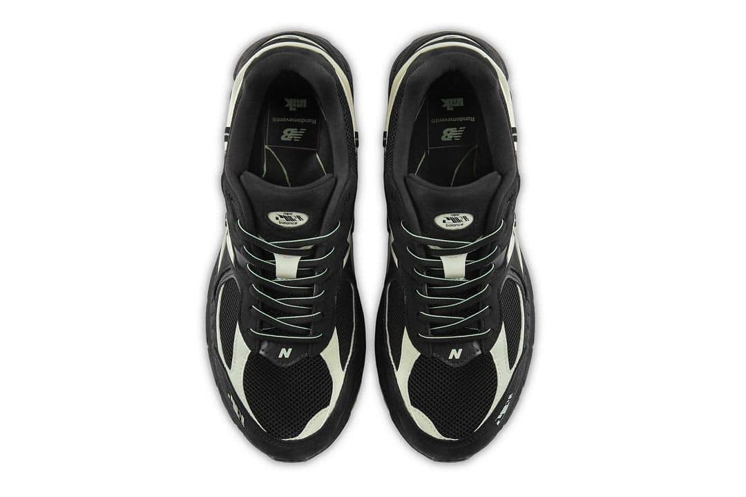 randomevent x unik x new balance 2002r 10
