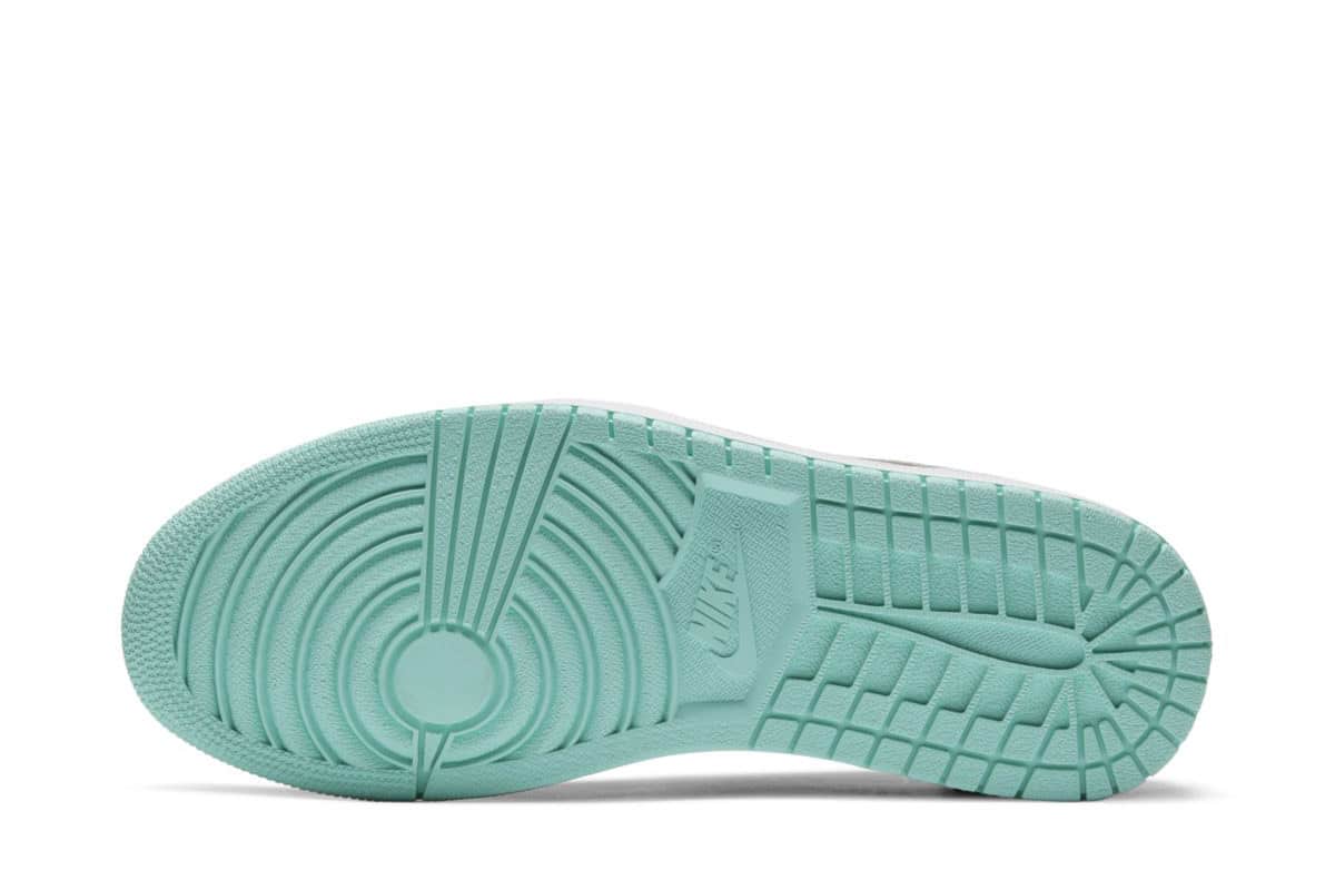 Air Jordan 1 Low Tropical Twist CK3022-301 1