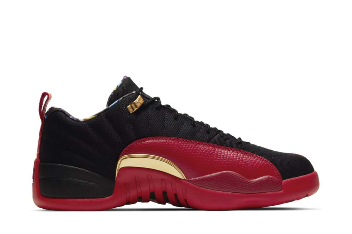 Air Jordan 12 Low SE Super Bowl DC1059-001 3