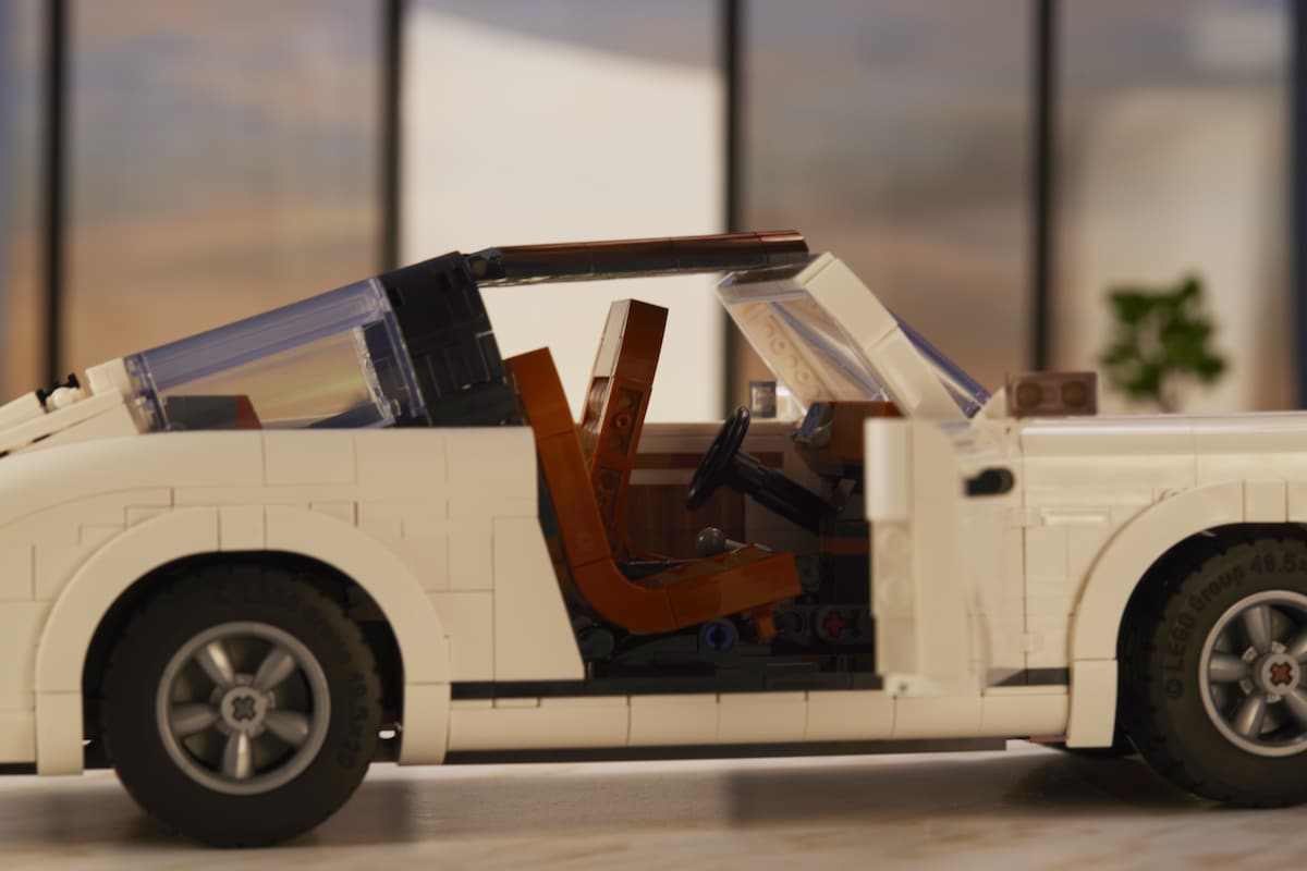LEGO Porsche 911 Targa 3