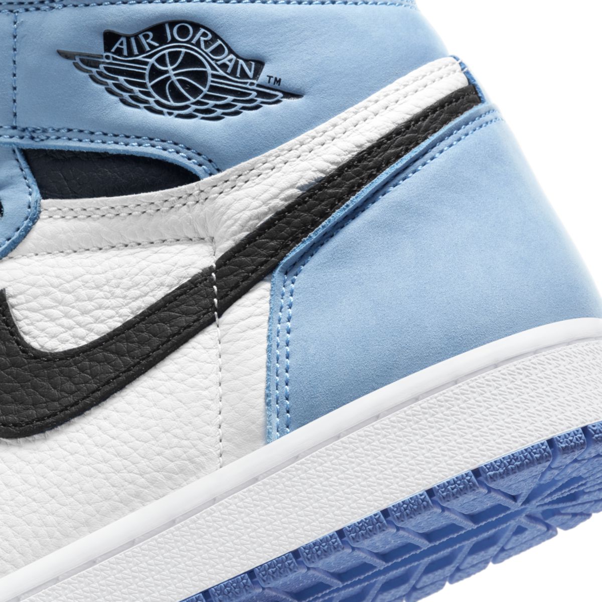 Air Jordan 1 High University Blue 555088-134 8