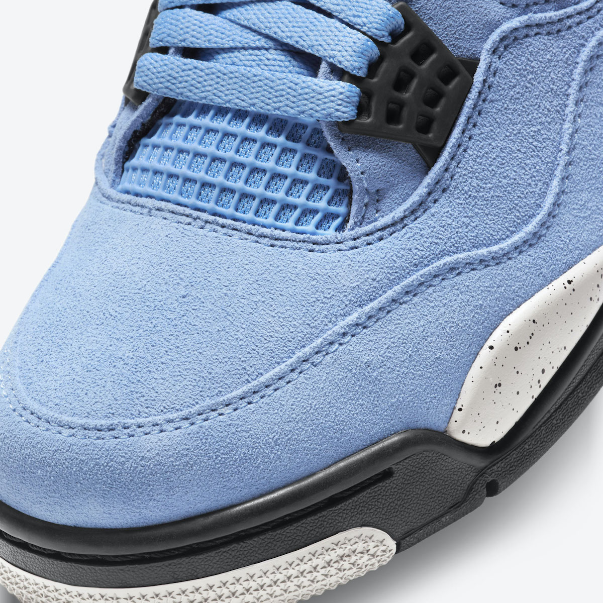 Air Jordan 4 UNC University Blue CT8527-400 7