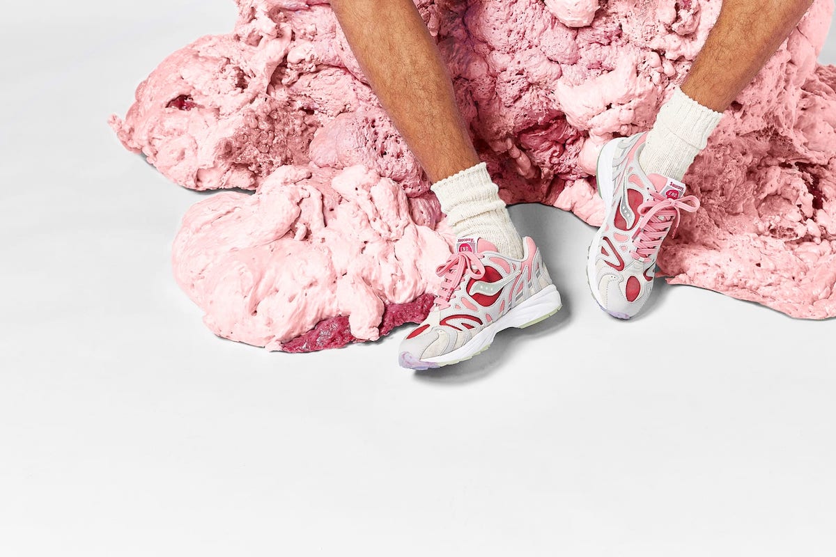 END x Saucony Azura 2000 Brain 6
