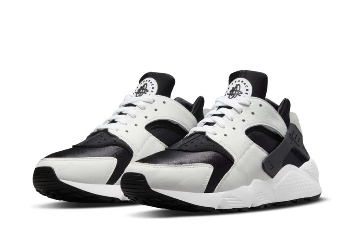 Nike Air Huarache OG White Black DD1068-001 4