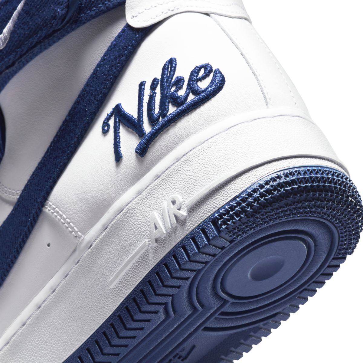 Nike Air Force 1 High EMB wychodzÄ w barwach druÅ¼yny âLA Dodgersâ