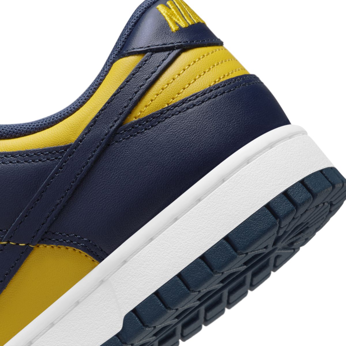 Nike Dunk Low Michigan DD1391-700 8