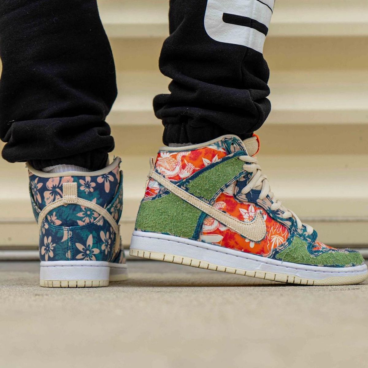 Nike SB Dunk High Maui Wowie 5