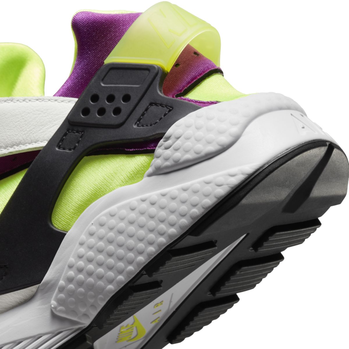 Nike Air Huarache Magenta OG DD1068-104 8