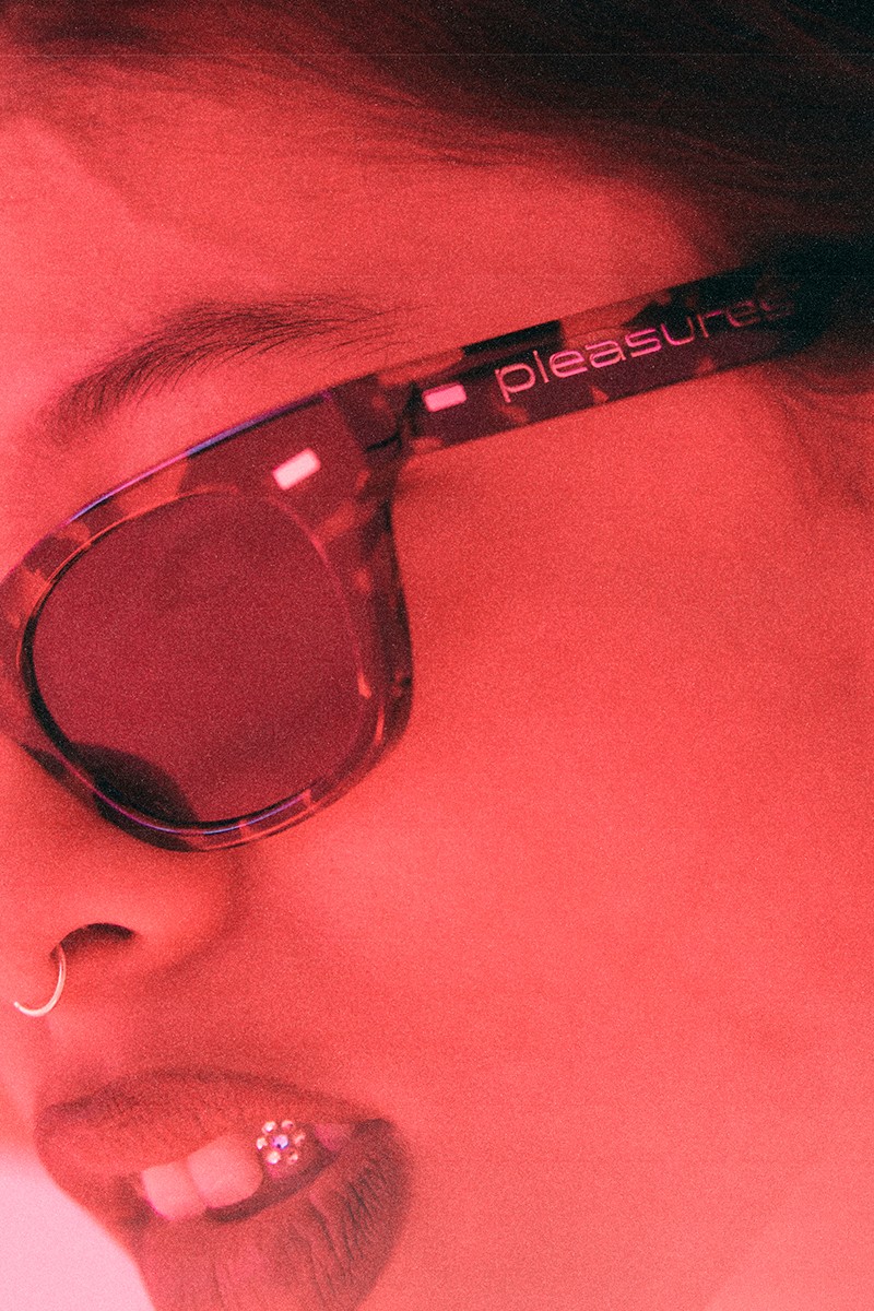 okulary akila x pleasures vision program ss21 6