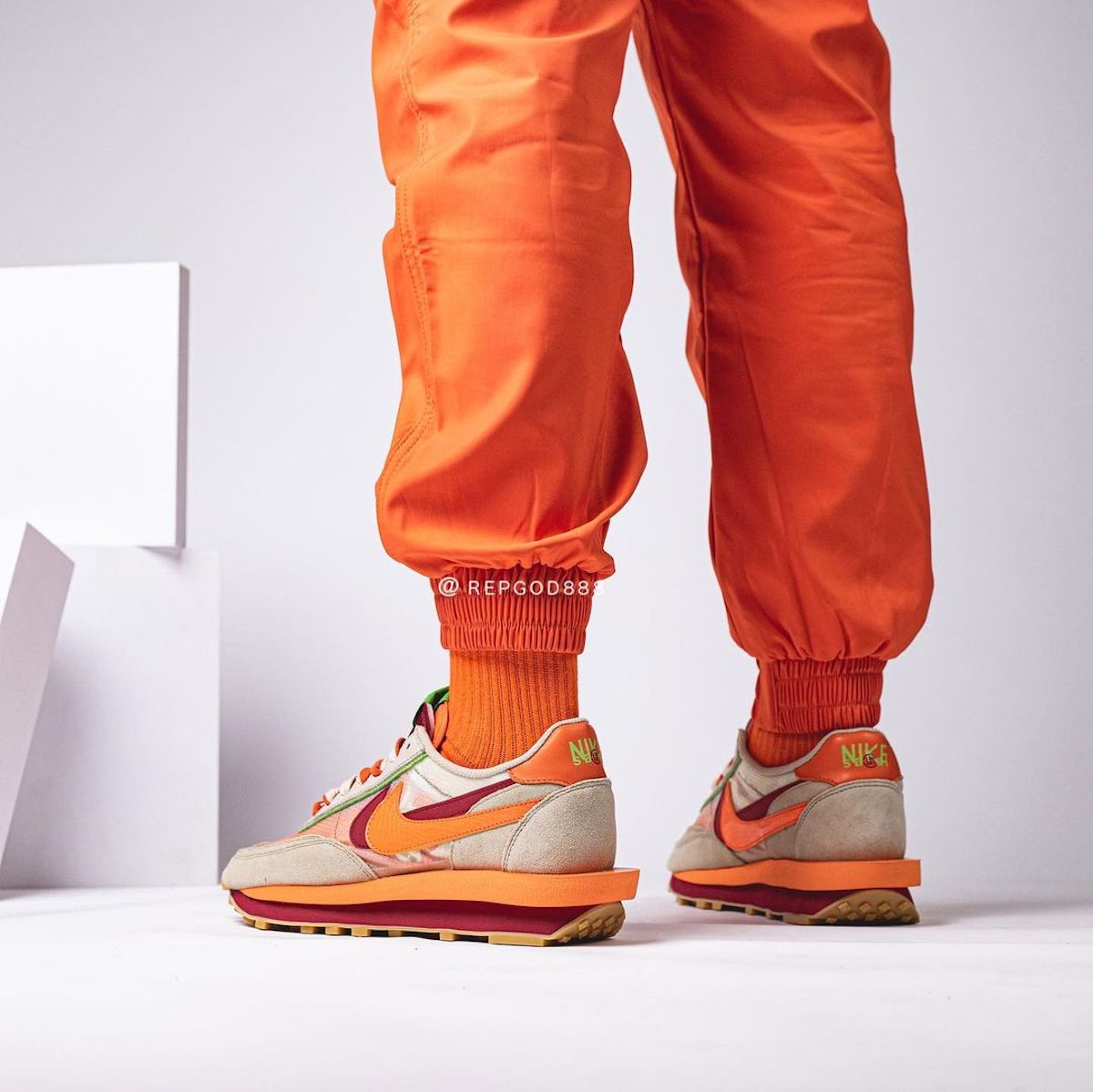 zdjecia clot x sacai x nike ldwaffle DH137-100 1