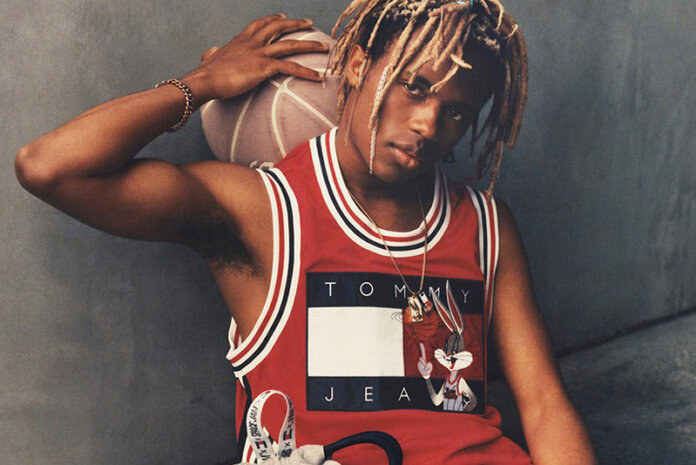 Lookbook Tommy Jeans x Space Jam A new Legacy Lookbook Tommy Jeans x Space Jam A new Legacy