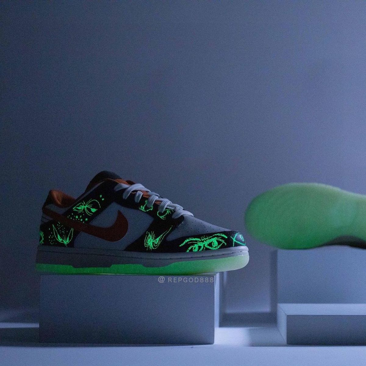 Nike Dunk low Halloween zdjecia DD3357-100 10