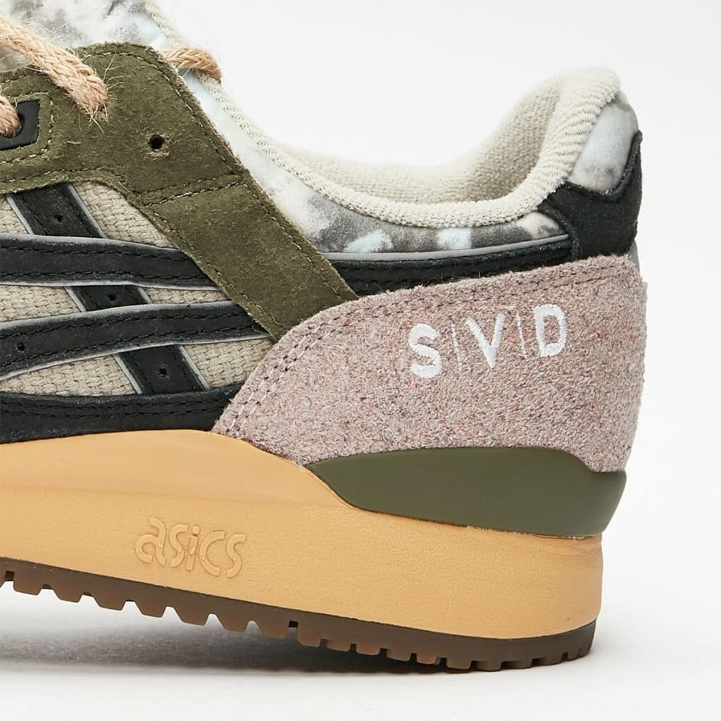 Sivasdescalzo x Asics Gel Lyte III 6
