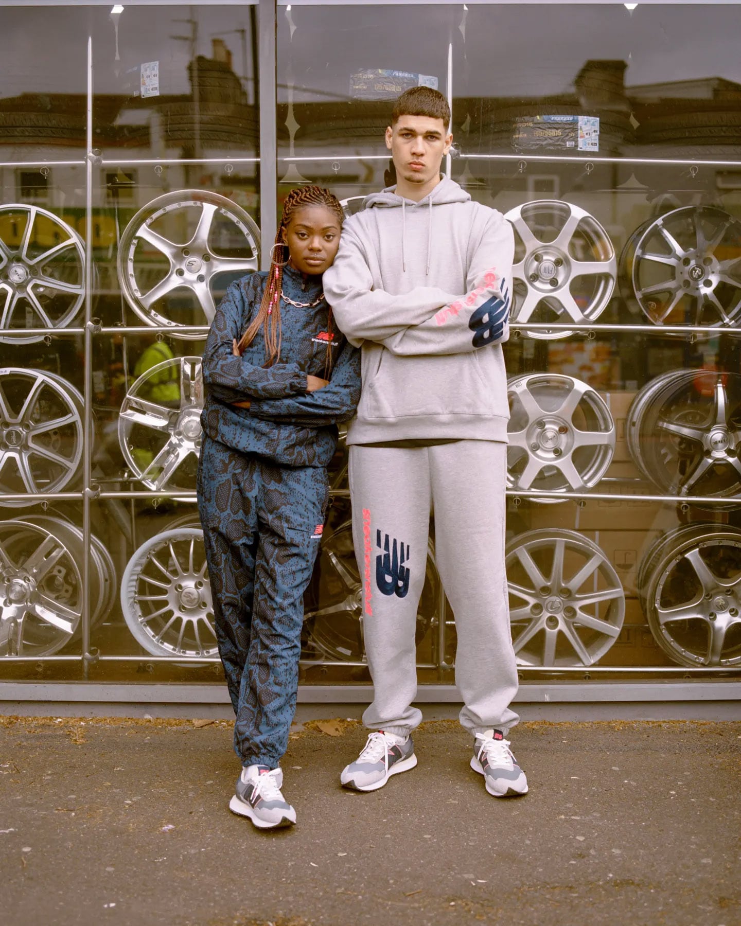 Sneakersnstuff New Balance 237 Blue Racer 8