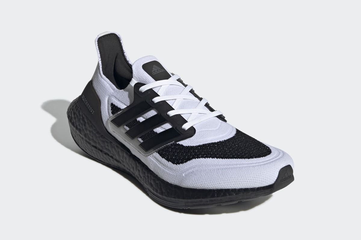 adidas Ultra Boost 2021 Oreo S23708 4