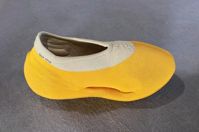 adidas Yeezy Knit Runner Case Power Yellow adidas Yeezy Knit Runner Case Power Yellow
