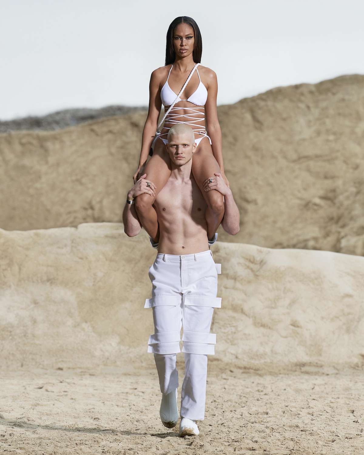 kolekcja burberry ss22 32