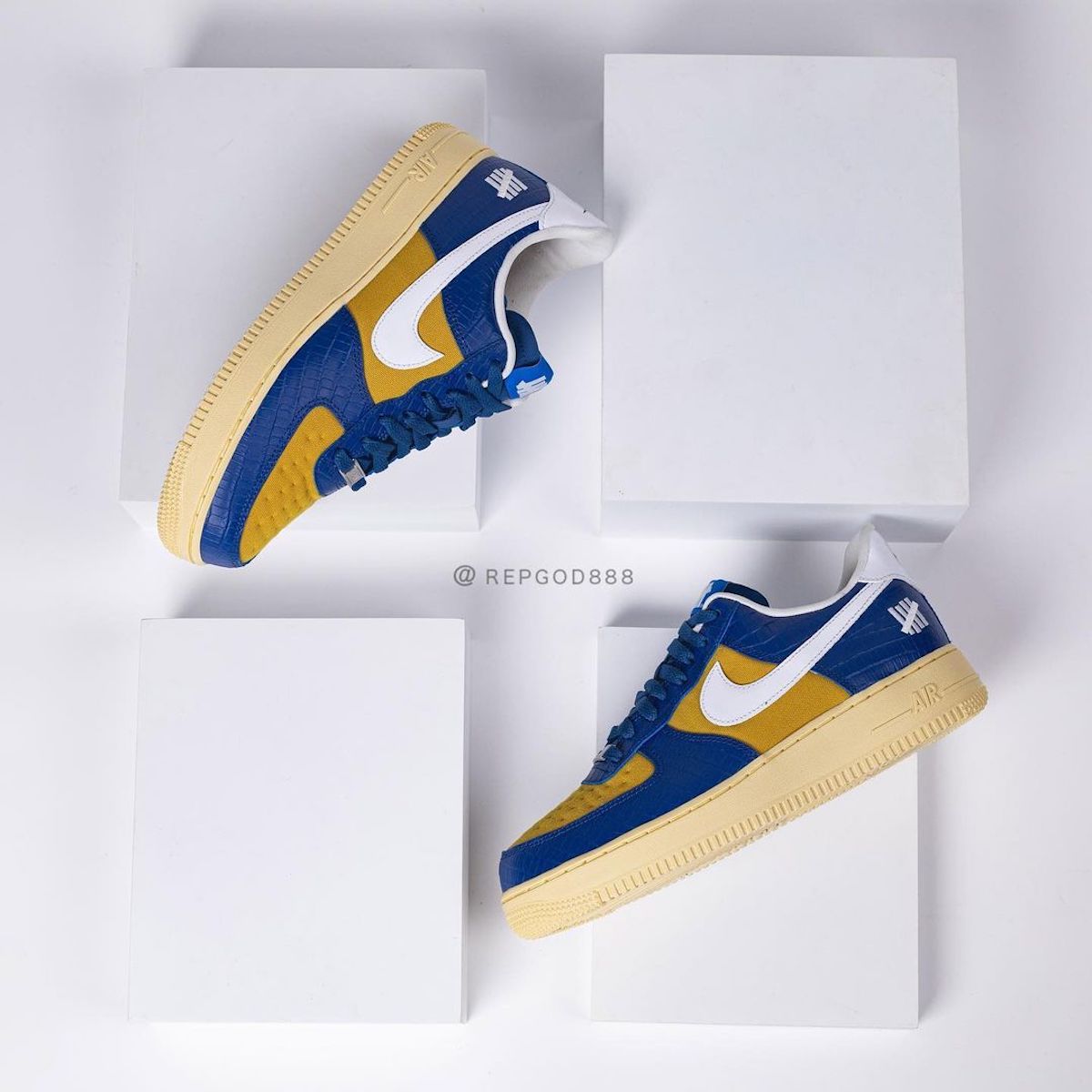 zdjecia Undefeated x Nike Air Force 1 low blue snake DM8462-400 1