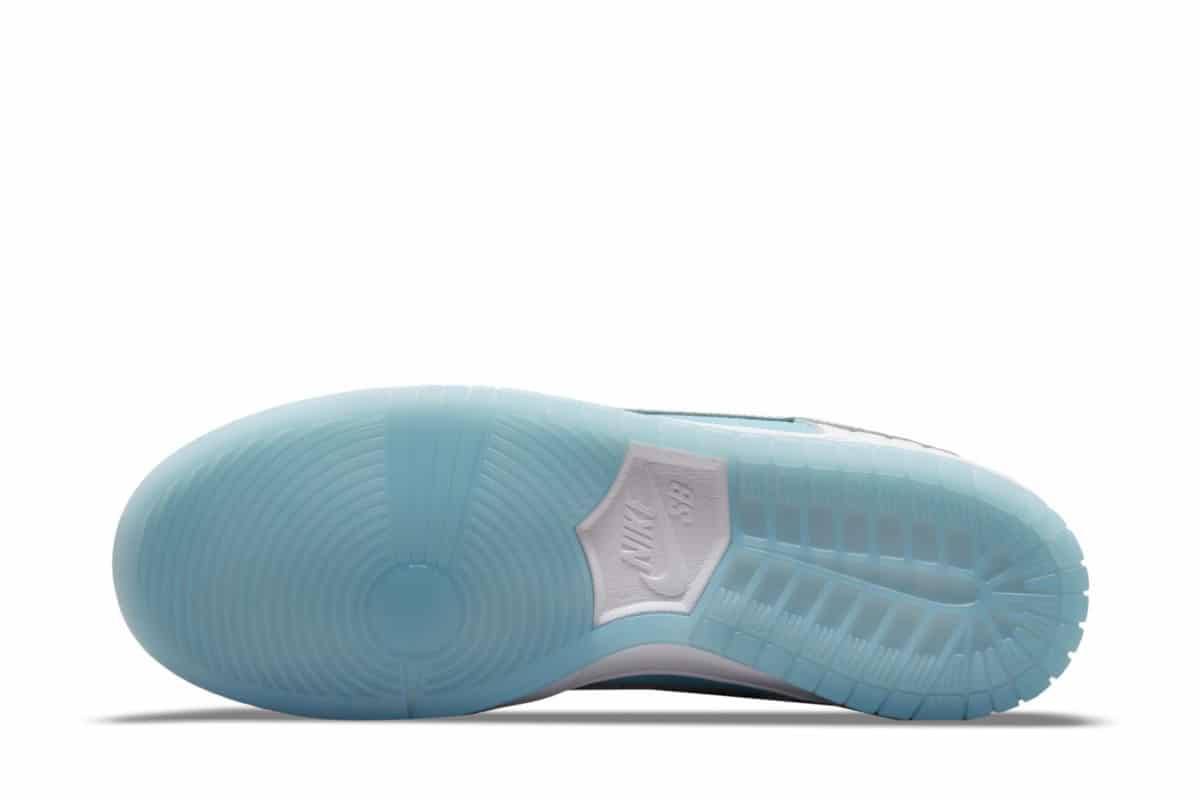 FTC x Nike SB Dunk Low Tokyo Olympics DH7687-400 1