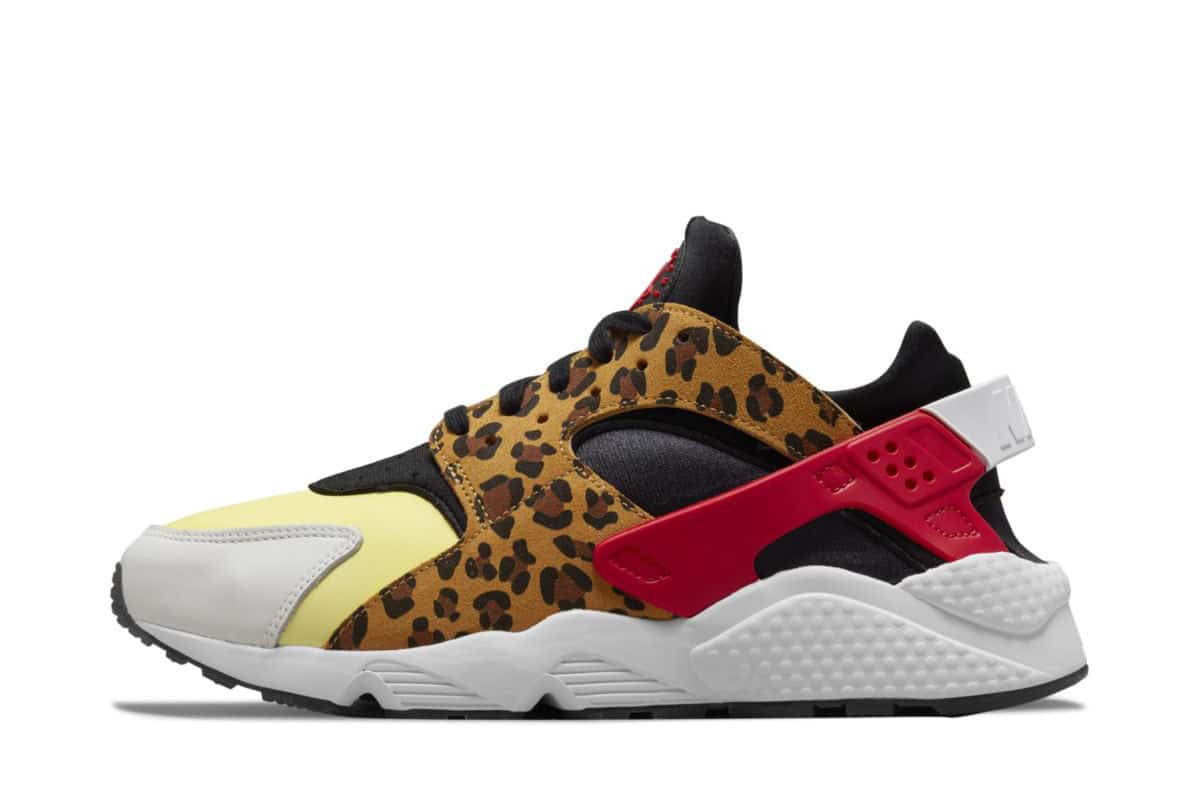 Nike Air Huarache SNKRS Day DM9092-700 2