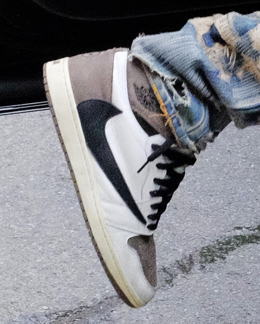 Travis Scott x Air Jordan 1 High Reverse zajawka 3