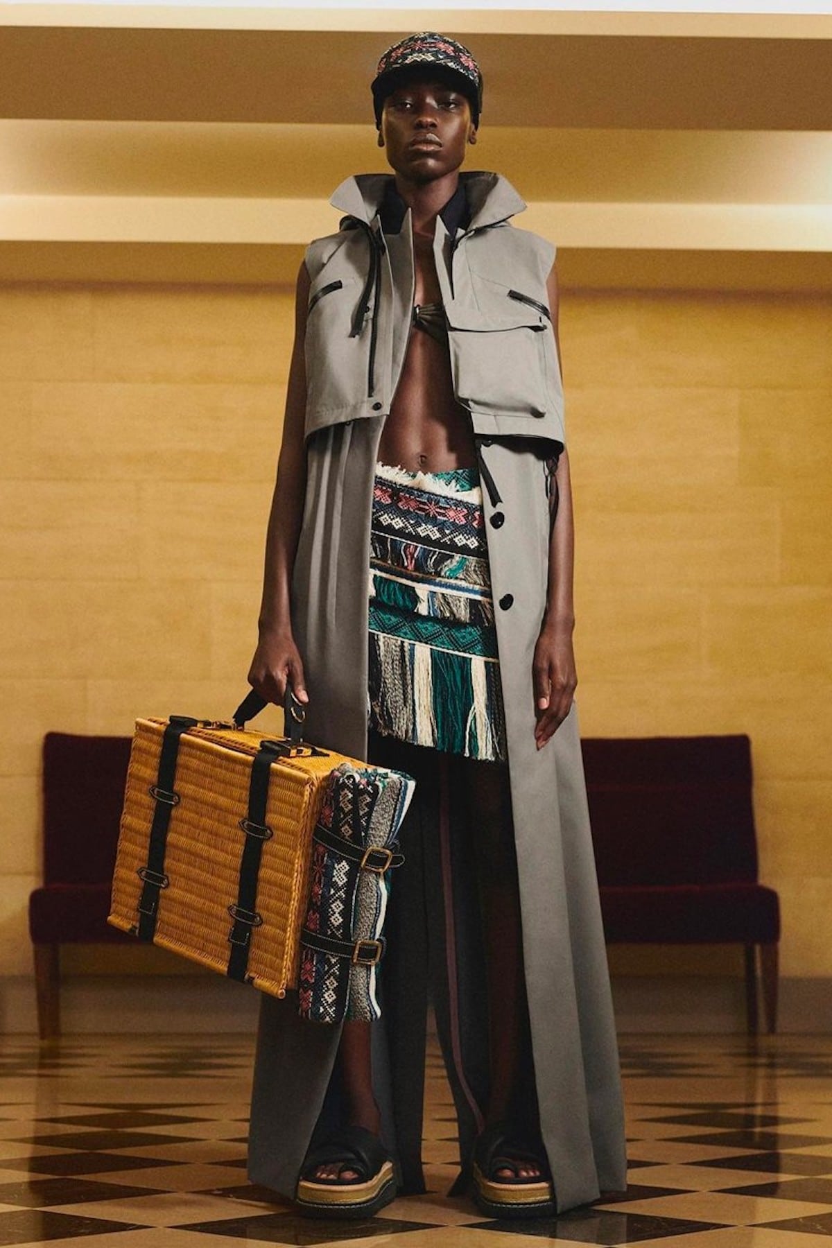 kolekcja sacai x aronym ss22 2