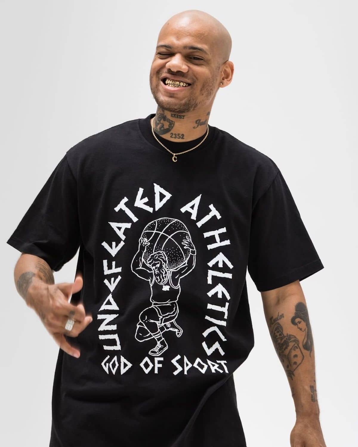 Lookbook Undefeated FA21 15