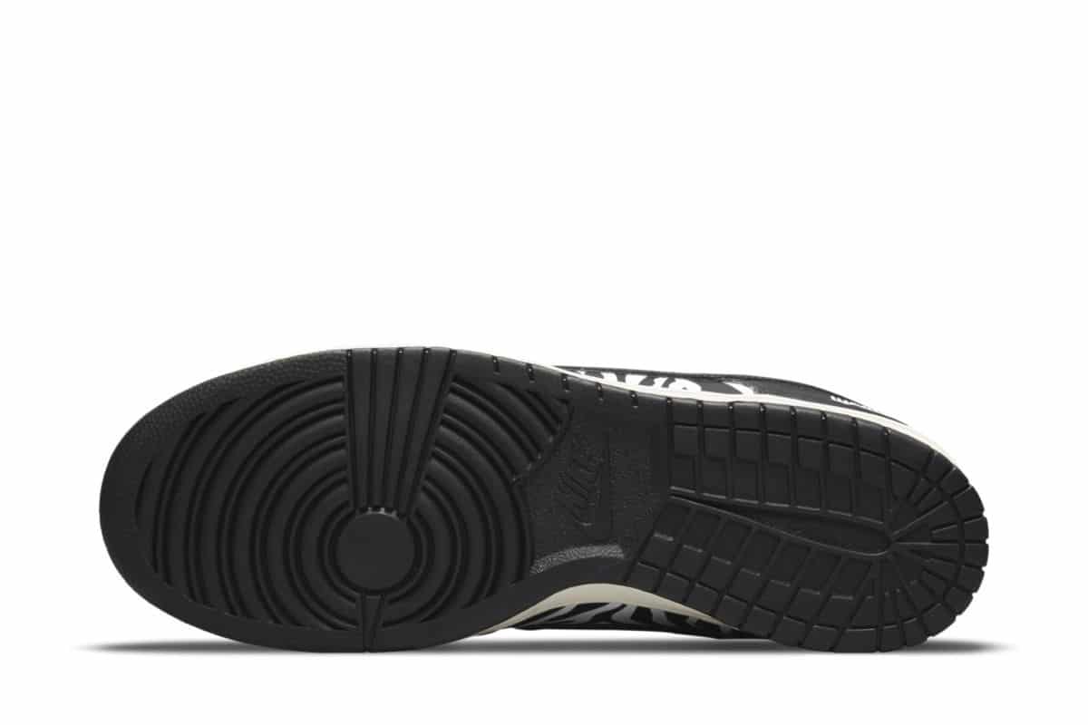 Quartersnacks x Nike SB Dunk Low Zebra DM3510-001 1