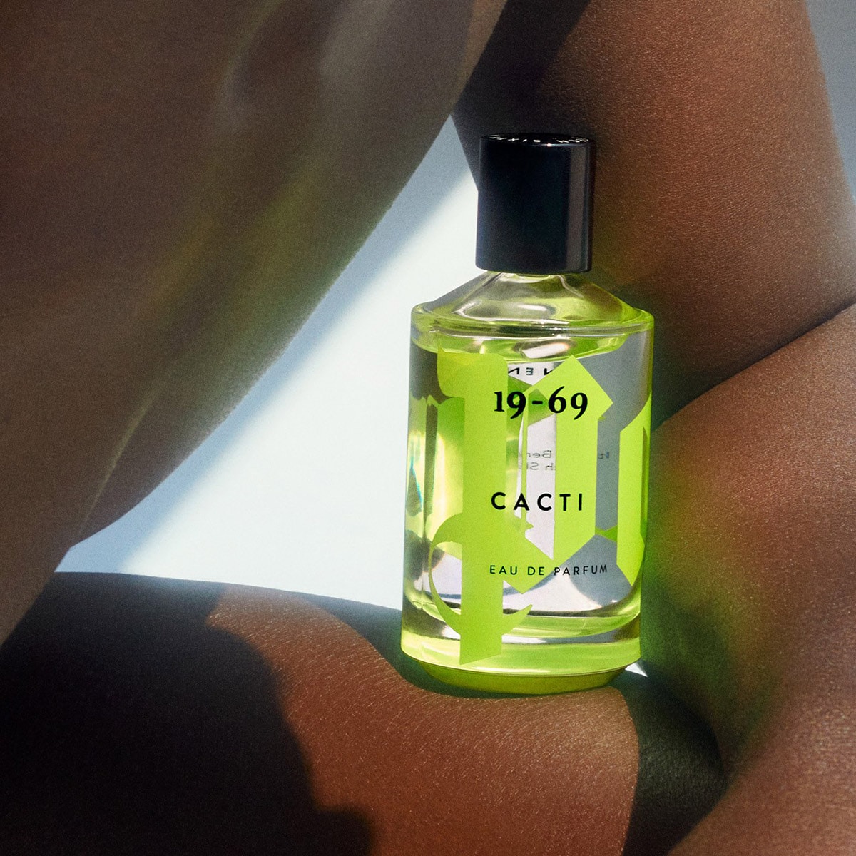 perfumy palm angels x 19-69 cacti burning palm orange kush 1