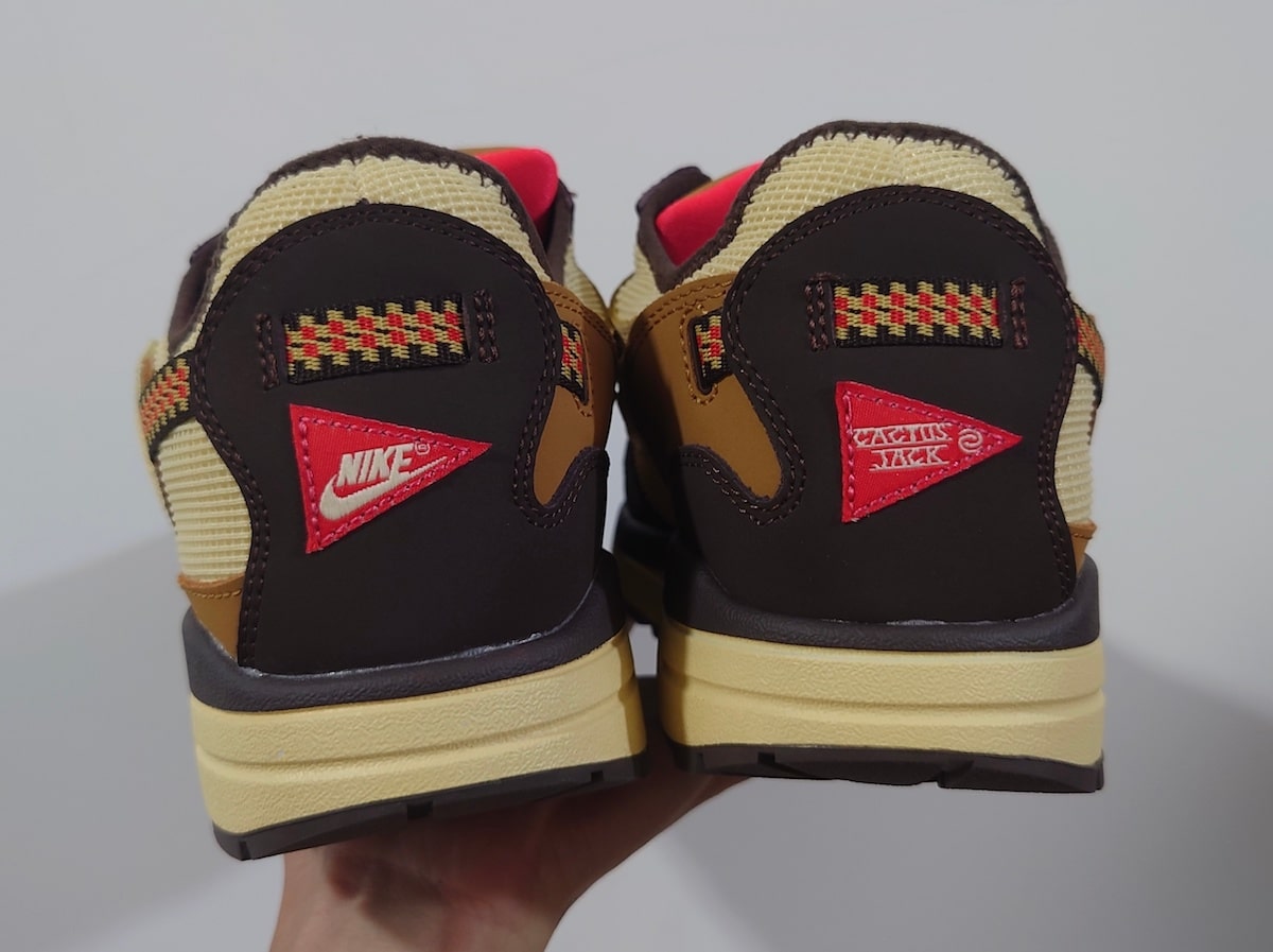 Travis Scott x Nike Air Max 1 Baroque Brown 2