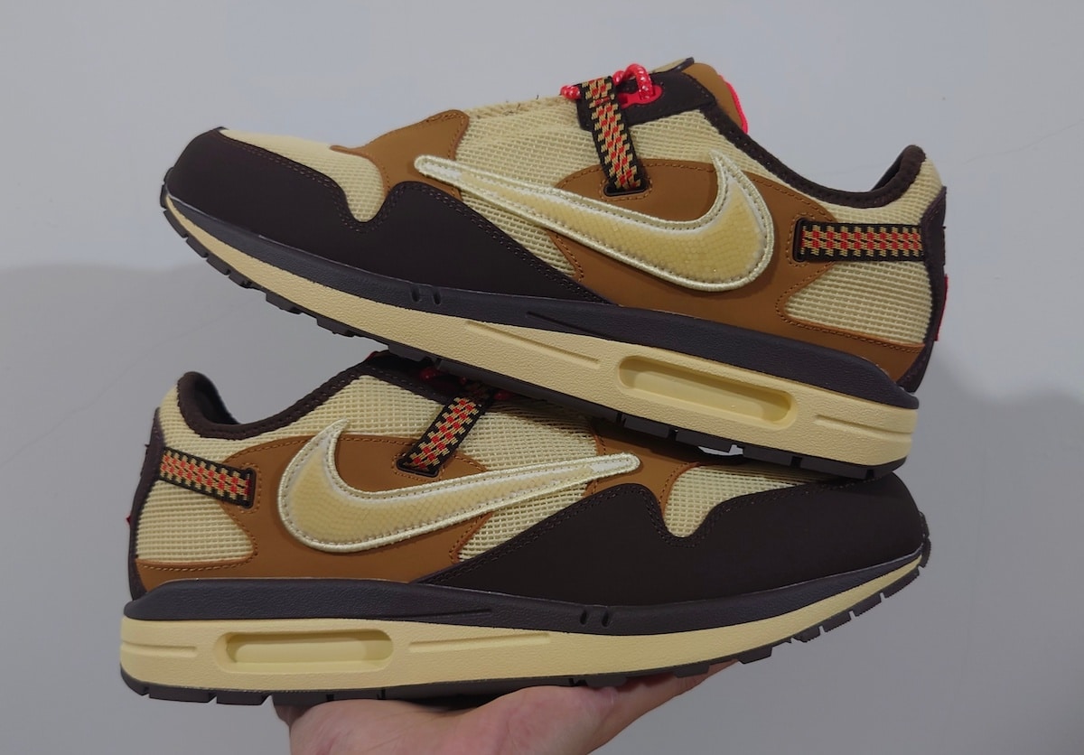 Travis Scott x Nike Air Max 1 Baroque Brown 5