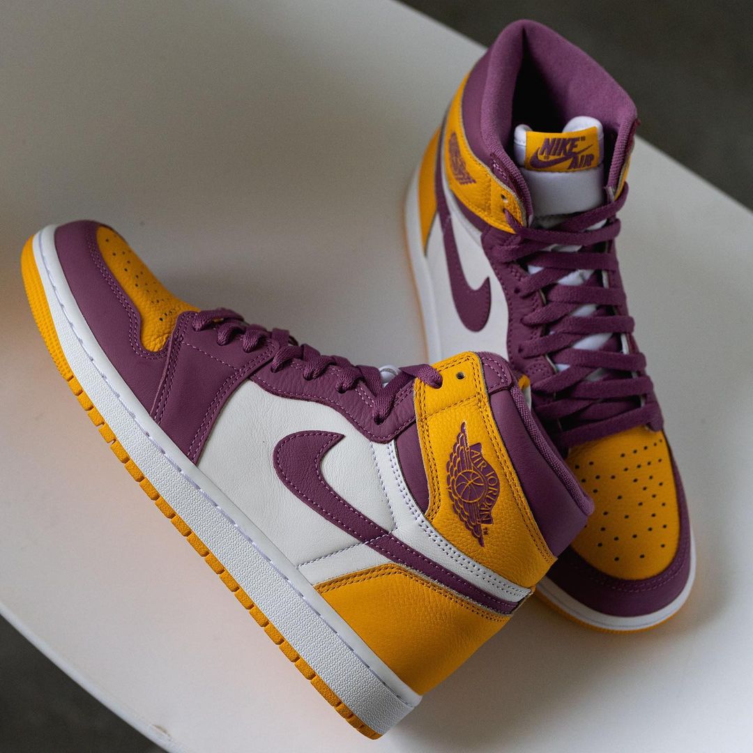 Air Jordan 1 High Brotherhood 555088-706 5