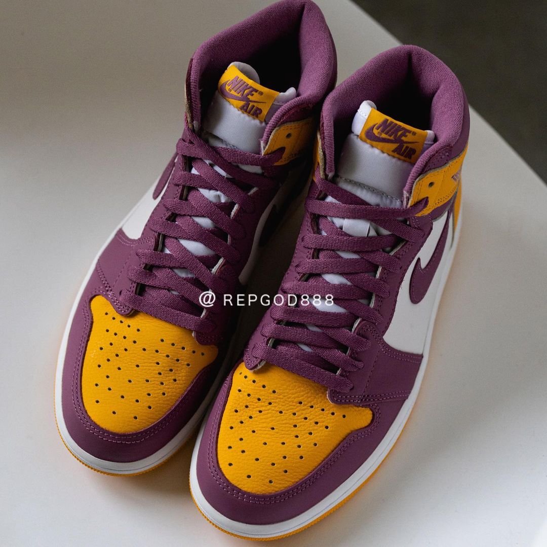 Air Jordan 1 High Brotherhood 555088-706 9